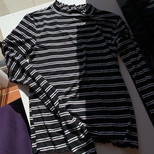 Black & White Long Sleeve